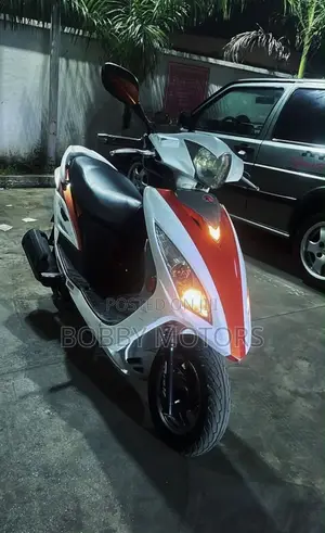Kymco Xciting 2023 White