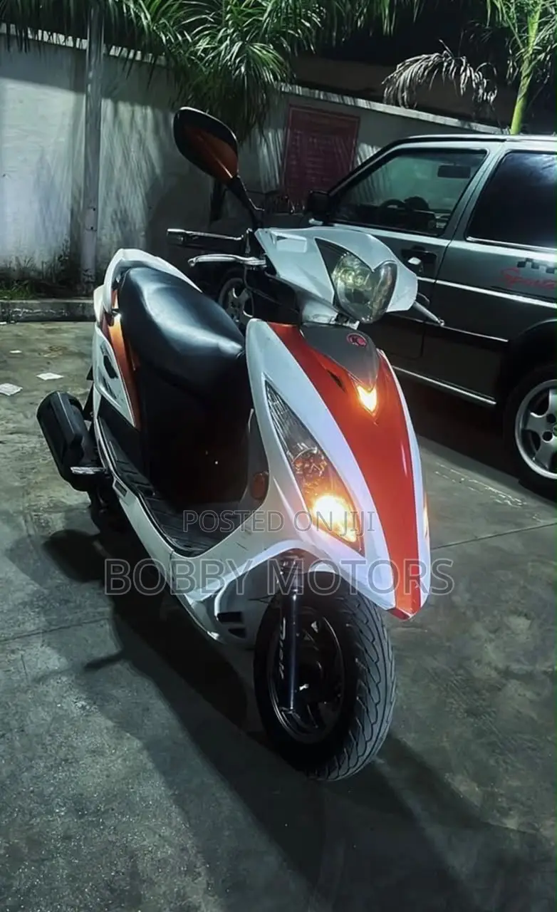 Kymco Xciting 2023 White