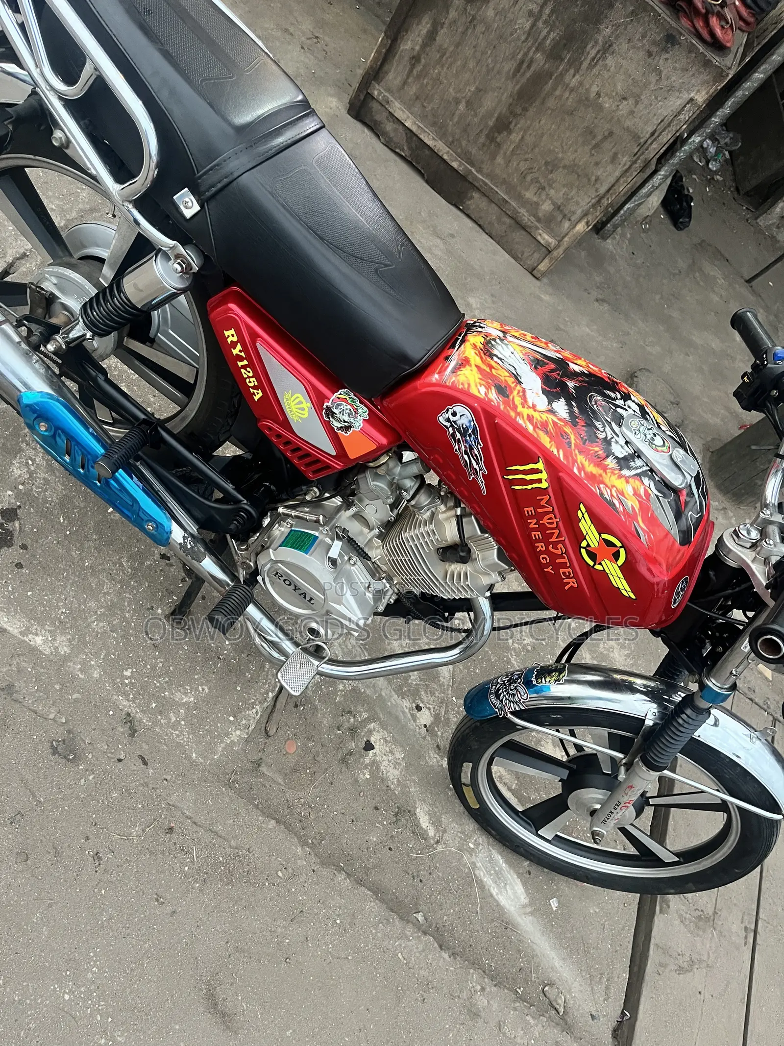 Royal Motorcycle 2026 Red
