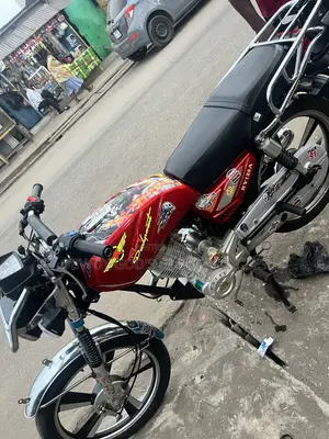 Royal Motorcycle 2026 Red