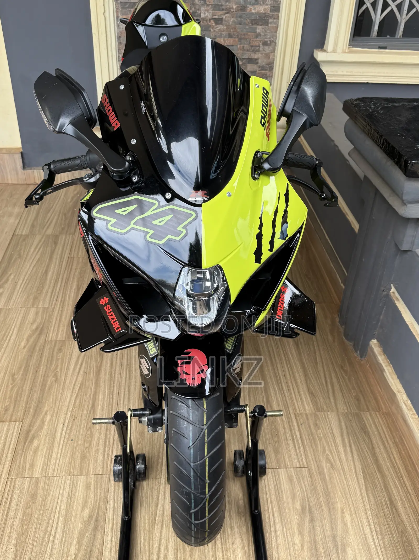 Suzuki Gixxer 2024 Black