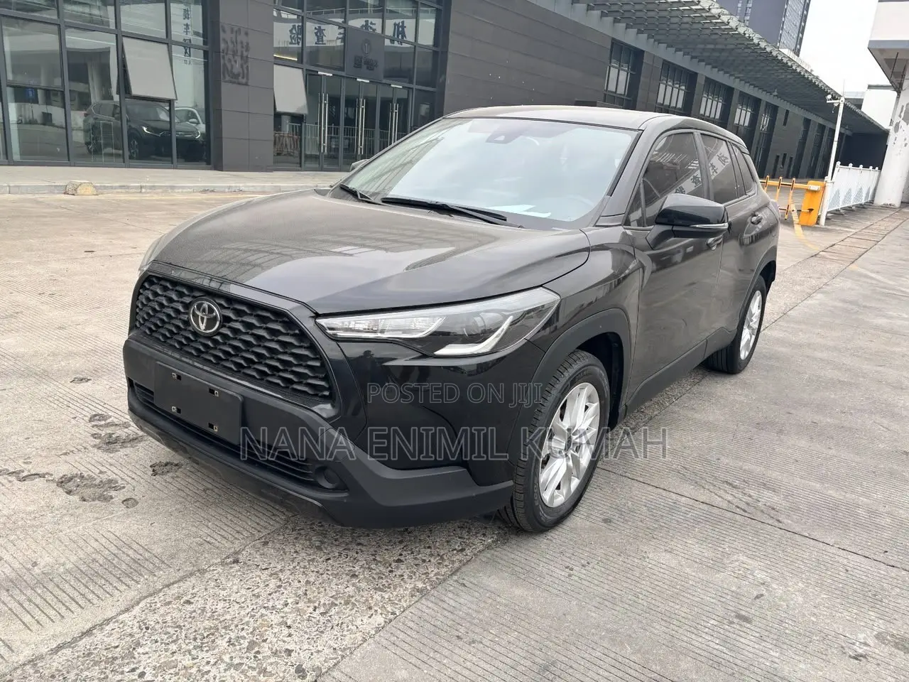 Toyota Corolla Cross 1.8 Hybrid AWD 2022 Black