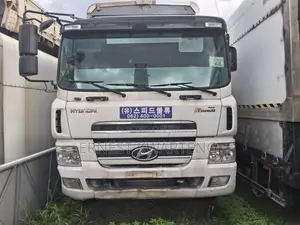 Hyundai 14.5 Tonnes Double Axle
