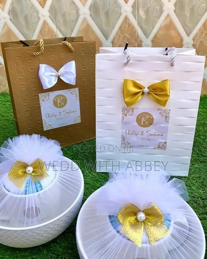 Engagement Souvenirs