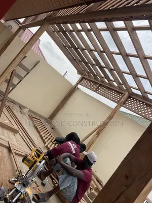 Hardwood Pergola Under Installation