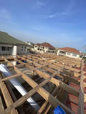 Hardwood Pergola Under Installation