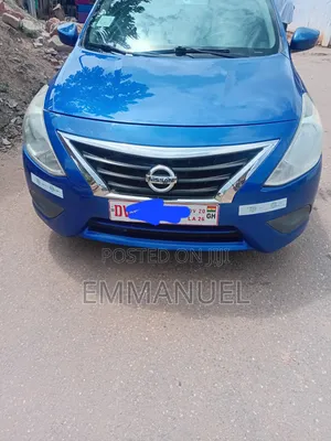 Nissan Versa 1.6 SV 2016 Blue