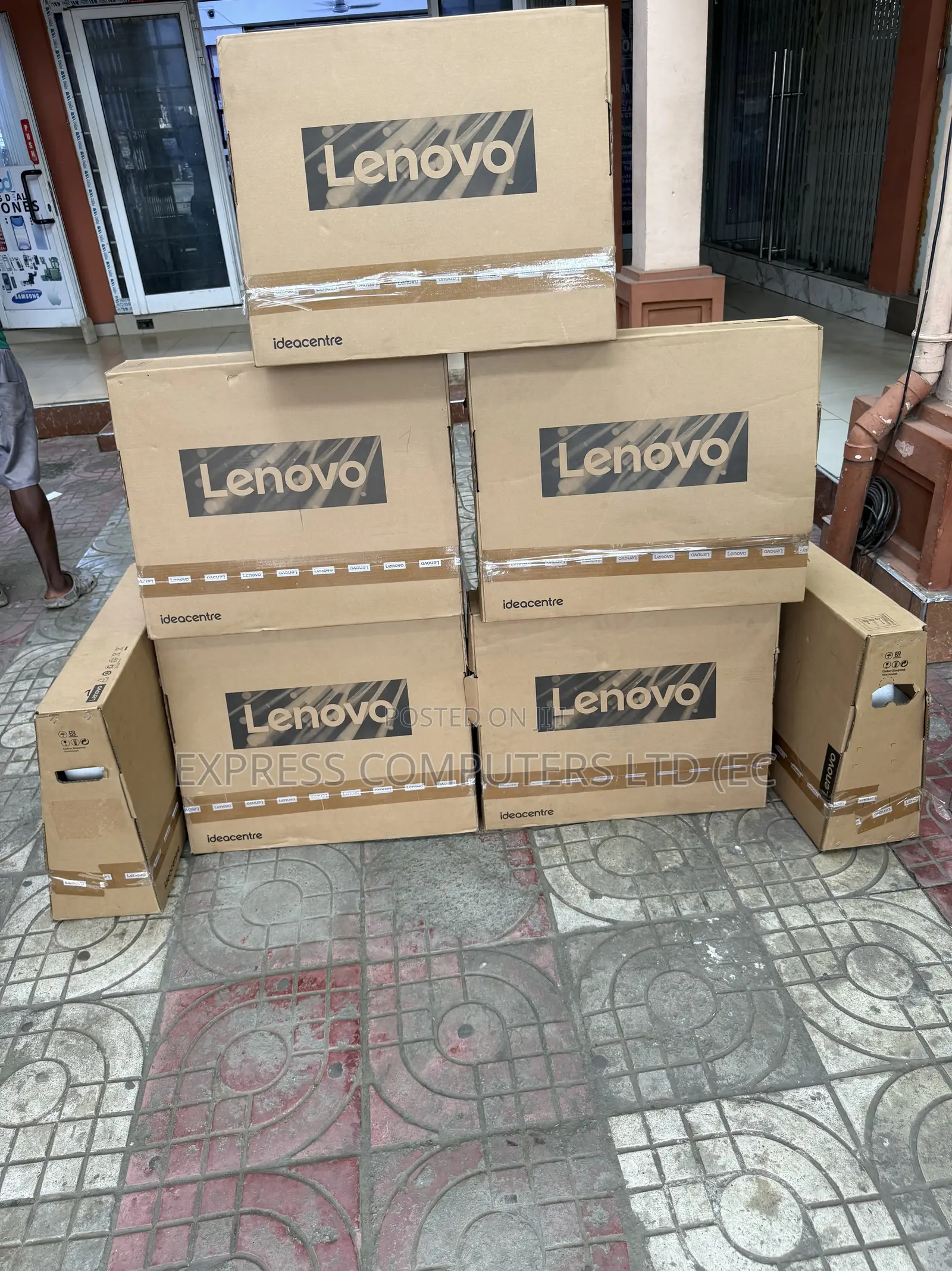 New Lenovo ideacentre AIO Y910 16GB Intel Core i5 SSD 256GB