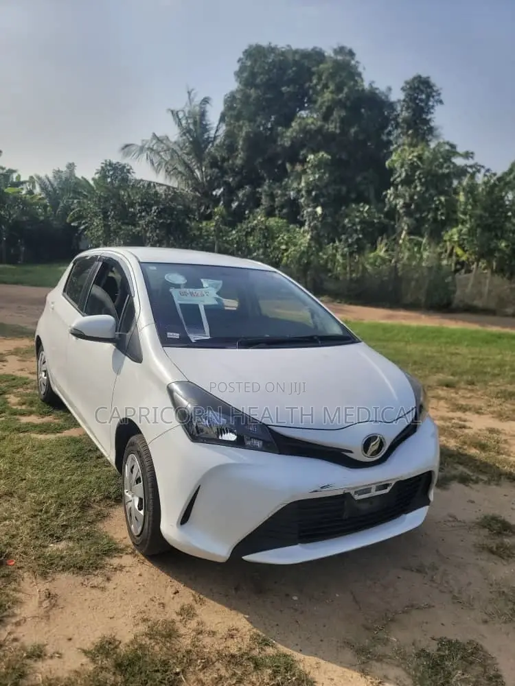 Toyota Vitz 1.0 FWD 5dr 2016 White