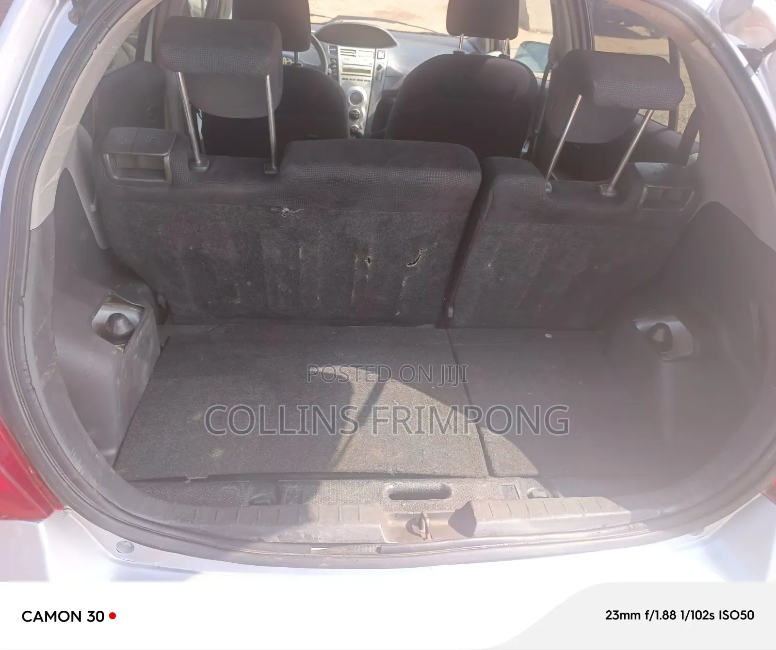 Toyota Vitz 2010 Silver