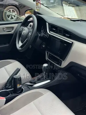 Toyota Corolla 2017 White