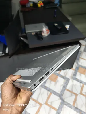 Laptop HP Pavilion 14 8GB Intel Core i7 SSD 256GB