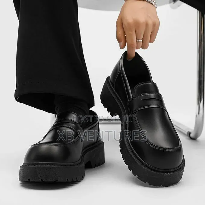 Essential Formal Men Shoes - Classic Oxford Style