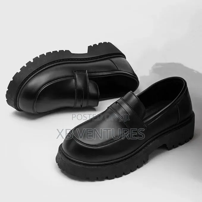 Essential Formal Men Shoes - Classic Oxford Style
