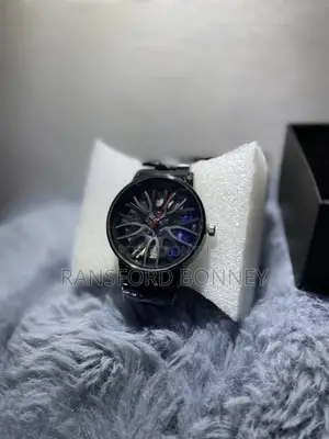 Men’s Car Rim-Inspired Watch