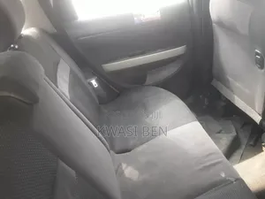 Scion xB Base 2004 Red