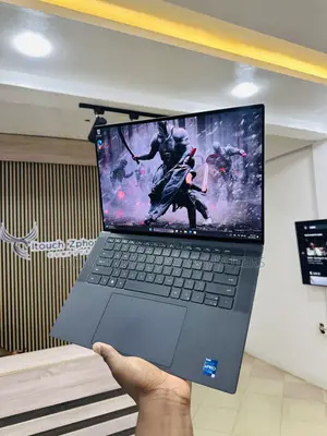 Laptop Dell Precision 5570 32GB Intel Core i7 SSD 512GB