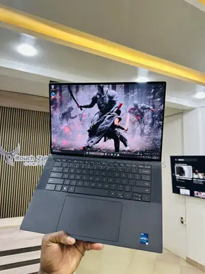 Laptop Dell Precision 5570 32GB Intel Core i7 SSD 512GB