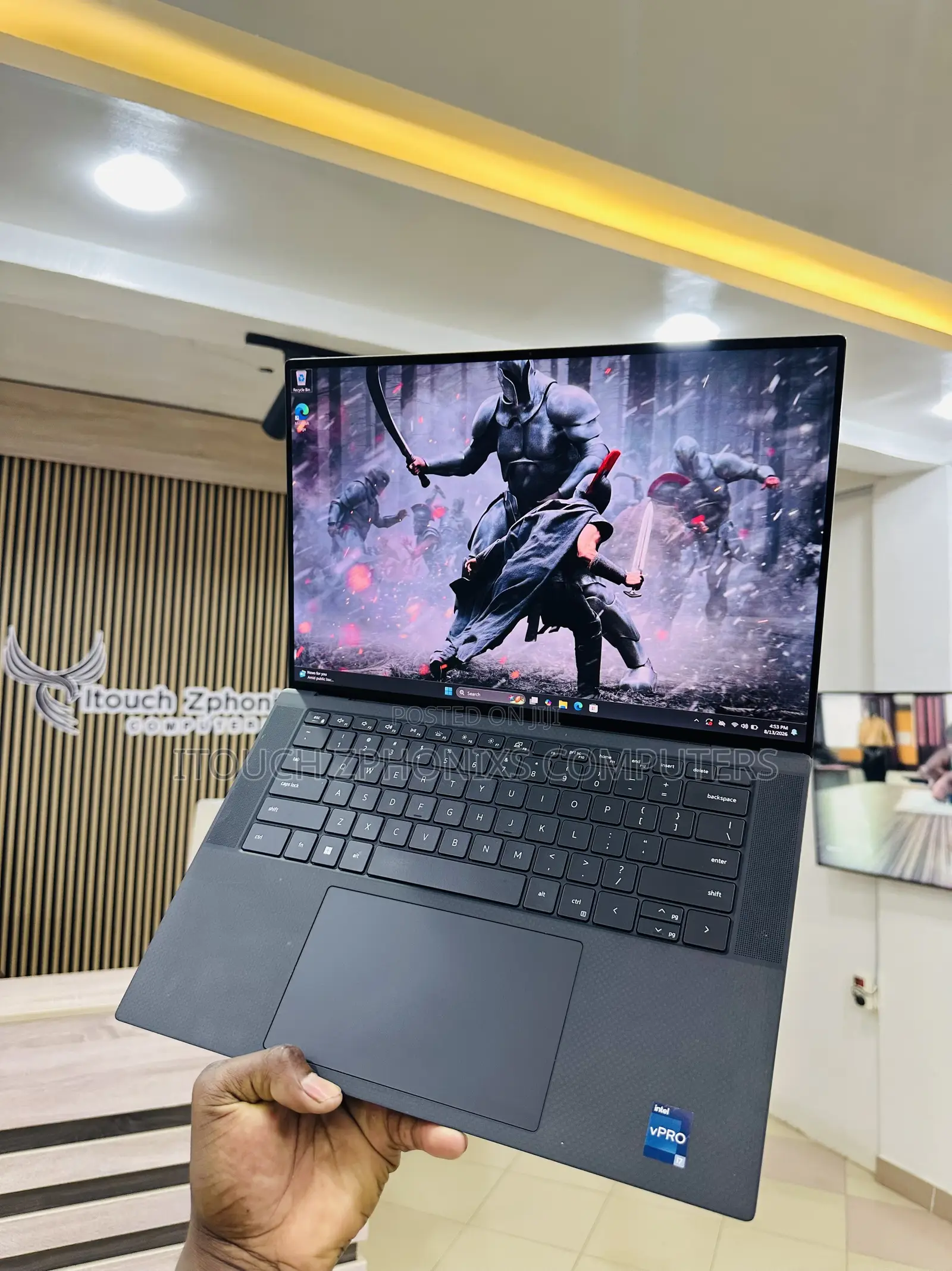 Laptop Dell Precision 5570 32GB Intel Core i7 SSD 512GB