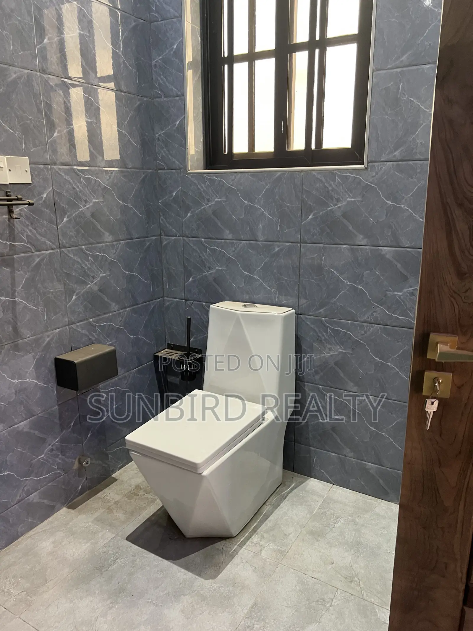 4bdrm House in Sunbird Realty, Amrahia for sale