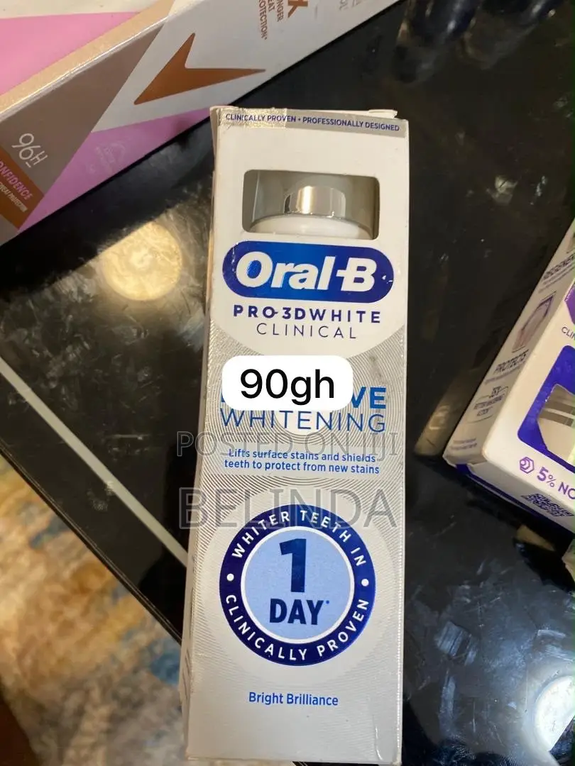 Colgate , Oral B,