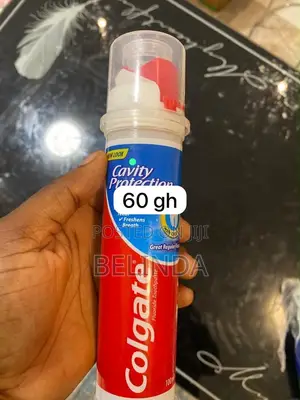 Colgate , Oral B,