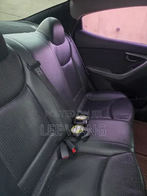 Hyundai Avante 2015 Silver