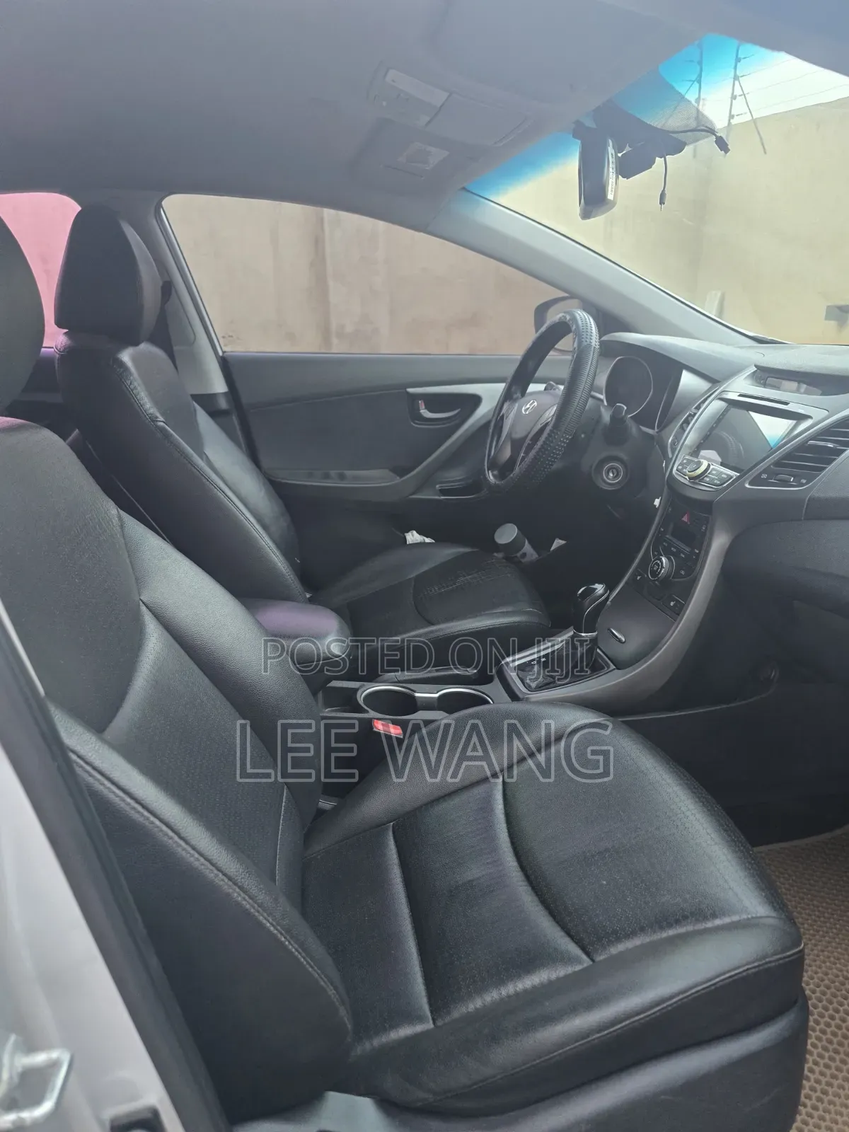 Hyundai Avante 2015 Silver