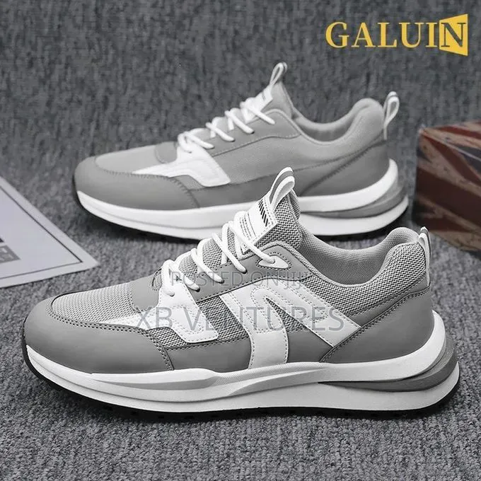 Timeless Minimal Design
Men Sneakers