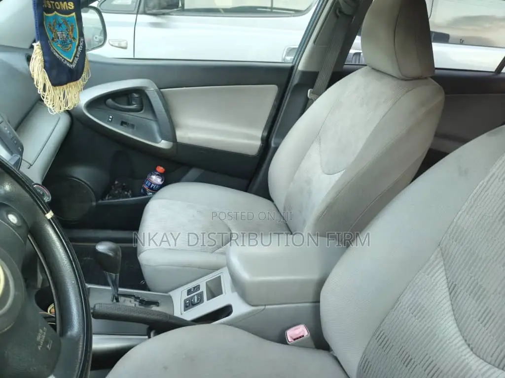 Toyota RAV4 2.5 2011 Blue