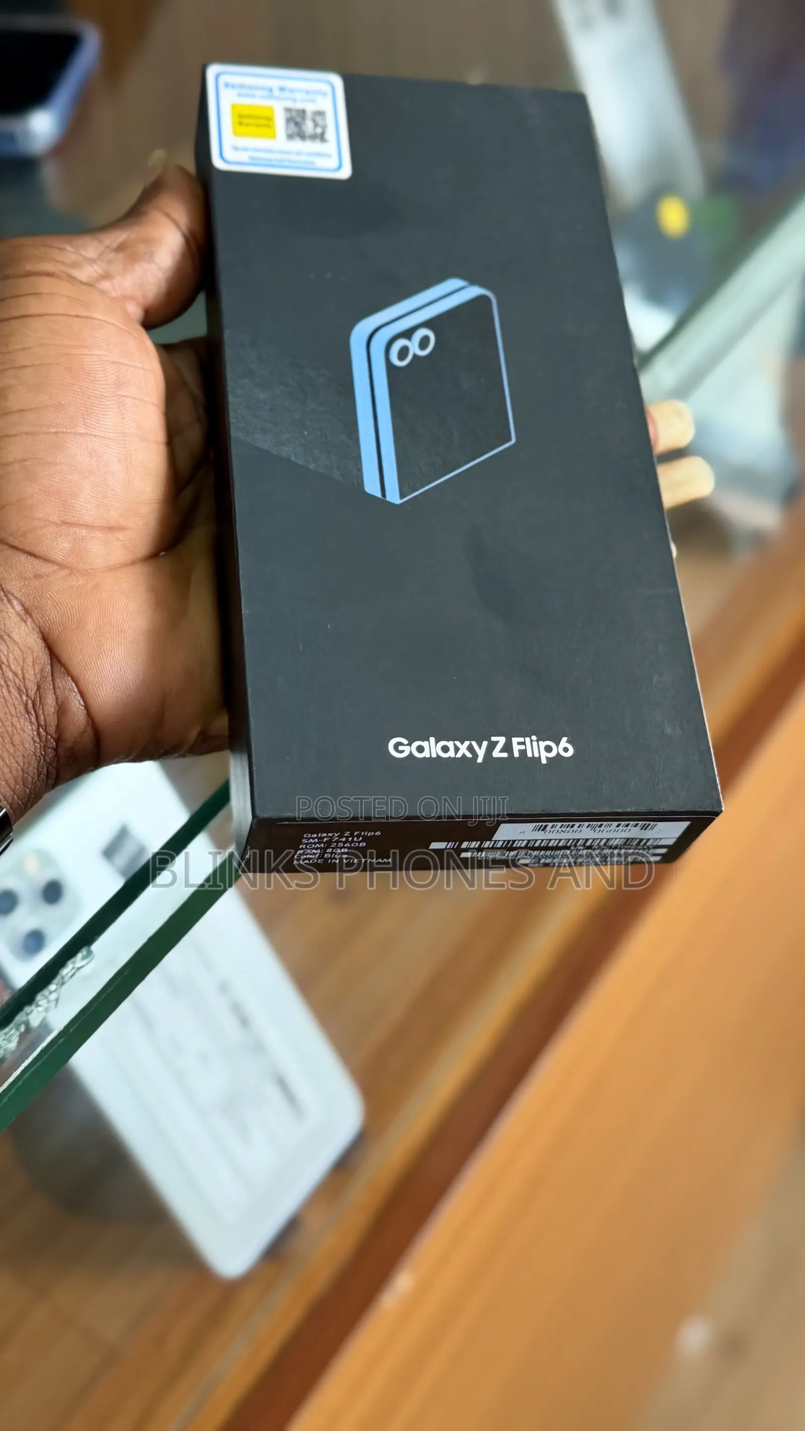 New Samsung Galaxy Z Flip6 256 GB Silver