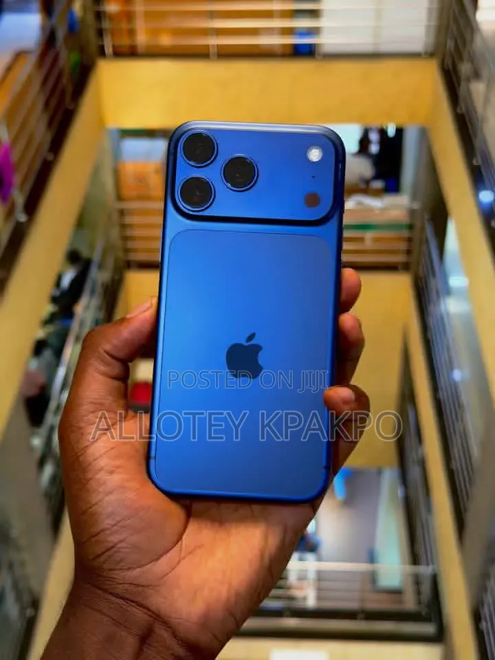 Apple iPhone 17 Pro 256 GB Blue