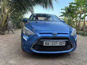 Toyota Yaris iA 1.5 FWD 2017 Blue