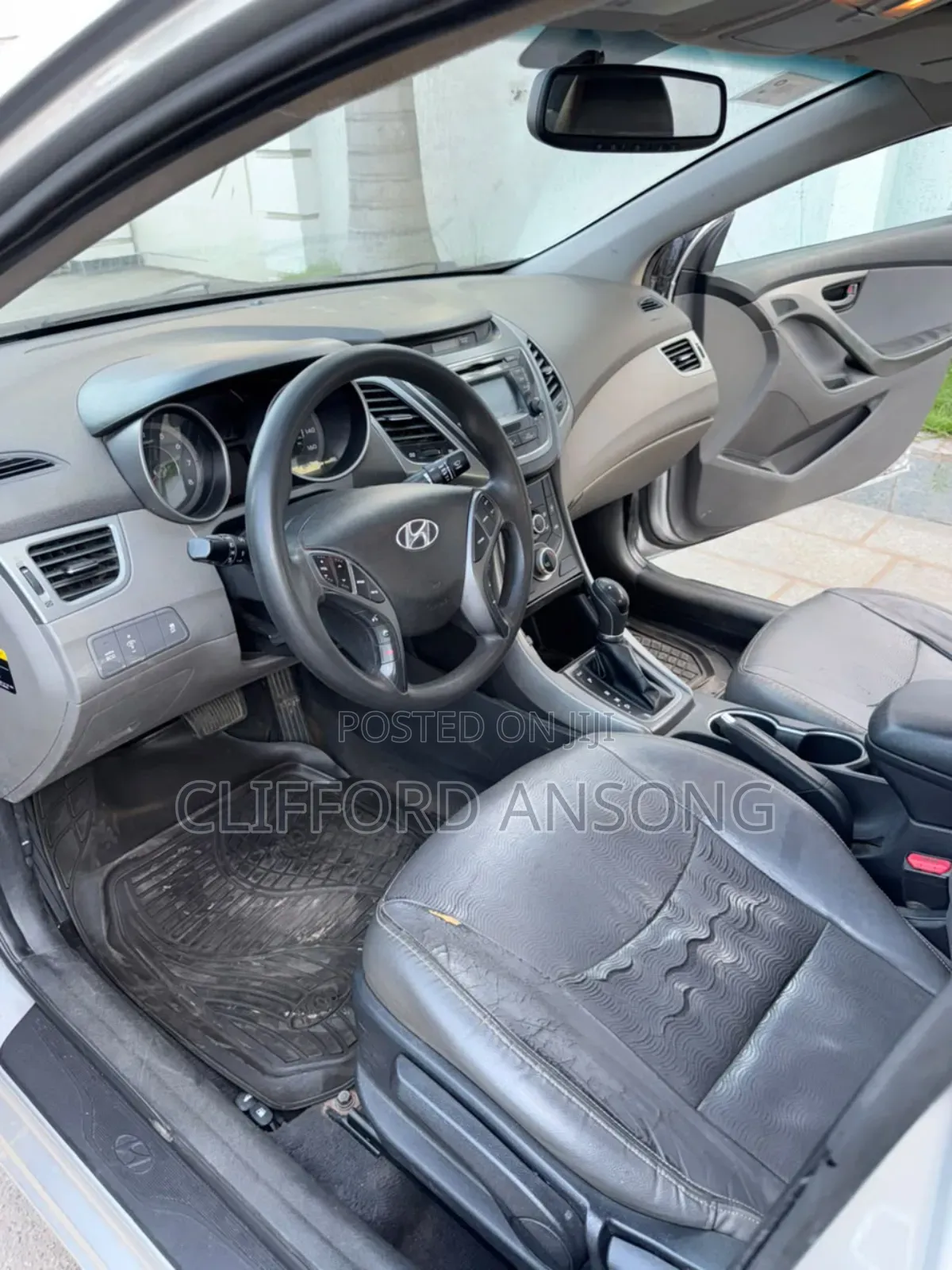 Hyundai Elantra Limited 4dr Sedan (1.8L 4cyl 6A) 2015 Silver