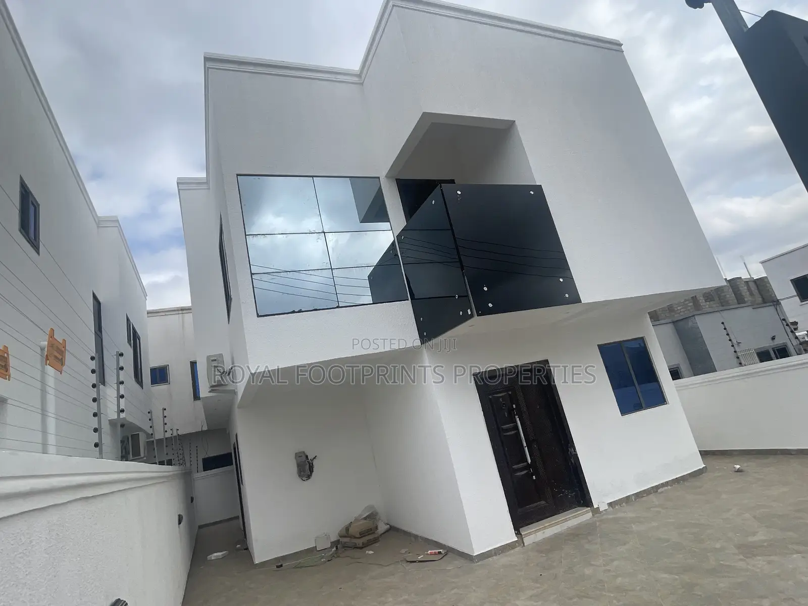 3bdrm House in Royal Footprints, Ashaley Botwe for sale