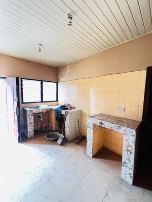 3bdrm House in Borga Homes, Danfa for rent