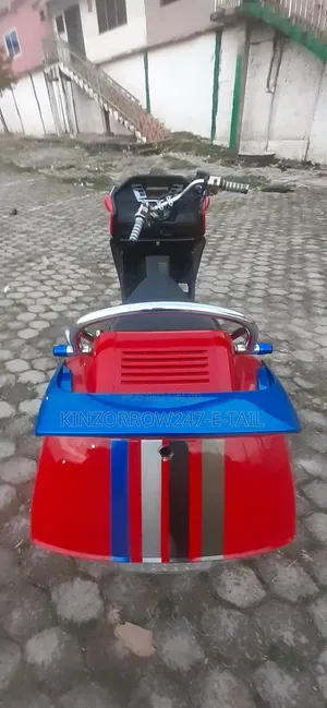 Honda Forza 2023 Red