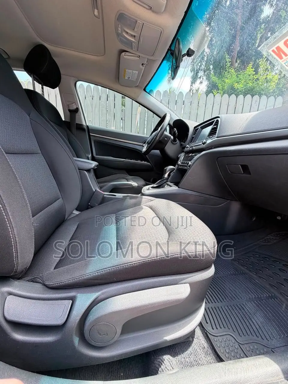 Hyundai Elantra Limited Sedan FWD (2.0L 4cyl 6A) 2017 White