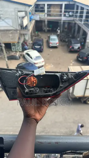 2017-2018 Hyundai Elantra Boot Light
