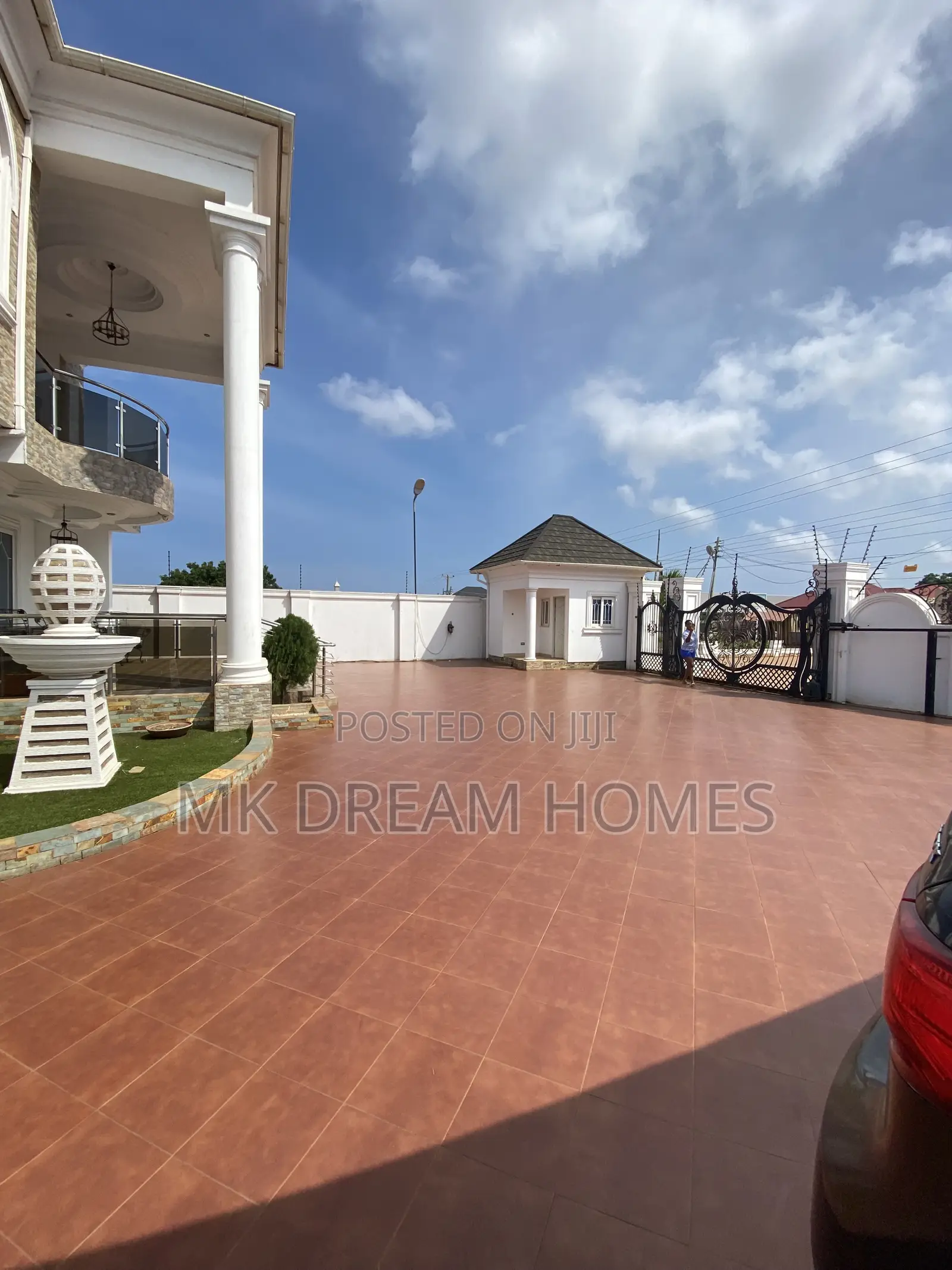 Furnished 6bdrm House in Lashibi for sale