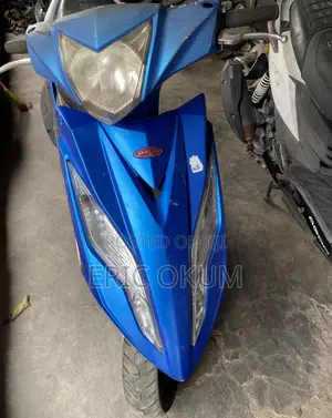 Piaggio Scooter 2023 Blue
