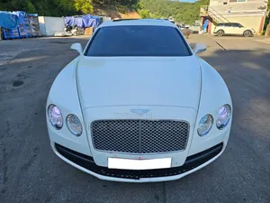 Bentley Flying Spur 2016 White