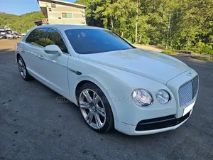 Bentley Flying Spur 2016 White