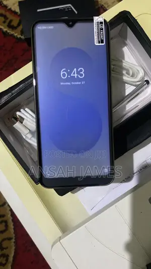 New Mobile Phone 1 TB Gold