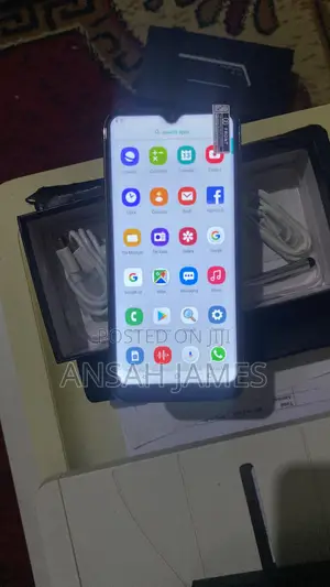 New Mobile Phone 1 TB Gold