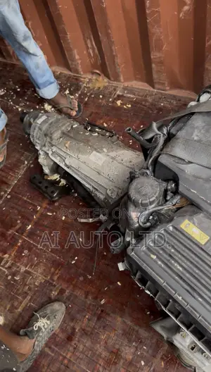 2015 - 2020 Mercedes (W205) C300 2.0l M274 Engine Gearbox.