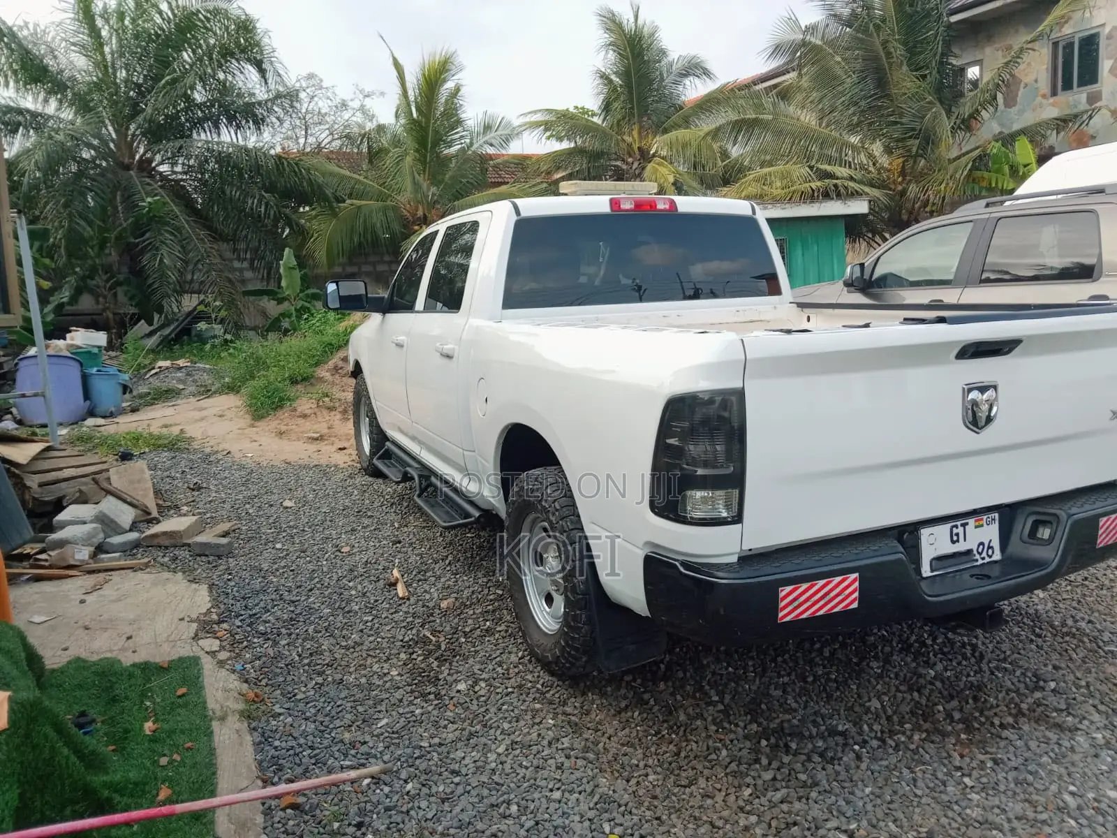 RAM 1500 Classic Tradesman Crew Cab 4WD 5.6 ft SB 2023 White