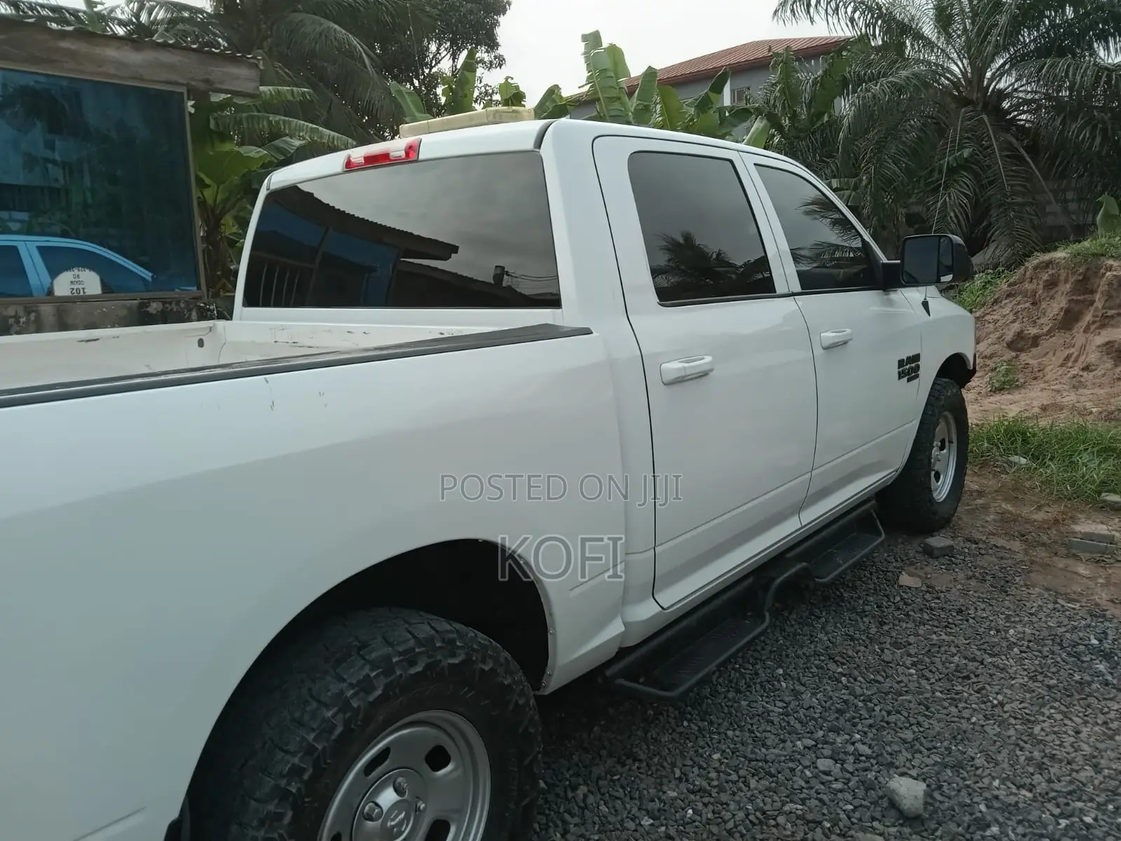 RAM 1500 Classic Tradesman Crew Cab 4WD 5.6 ft SB 2023 White