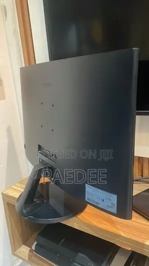 Gaming/Budget Focus: Samsung 27" Curved Monitor 1080p | AMD FreeSync