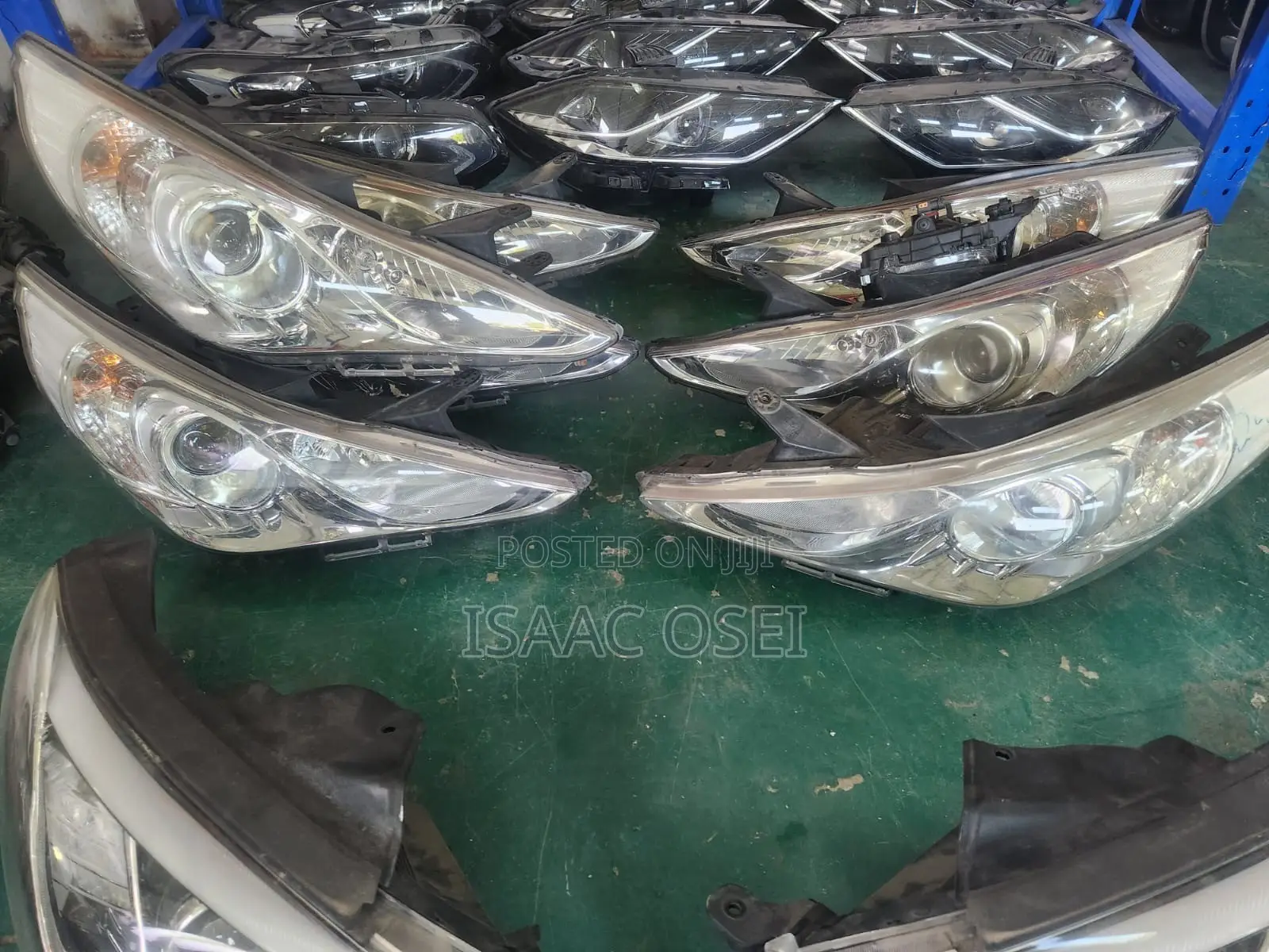 Hyundai Azera Headlight 2012